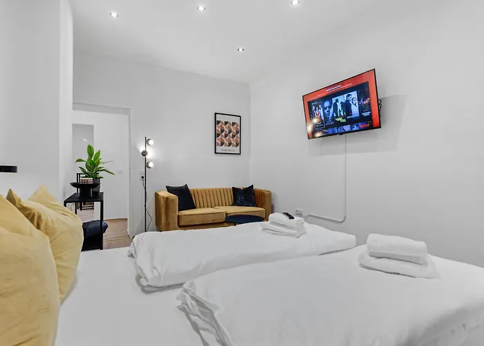 Frisch Renovierte - Zentral/ruhig/modern Apartmán